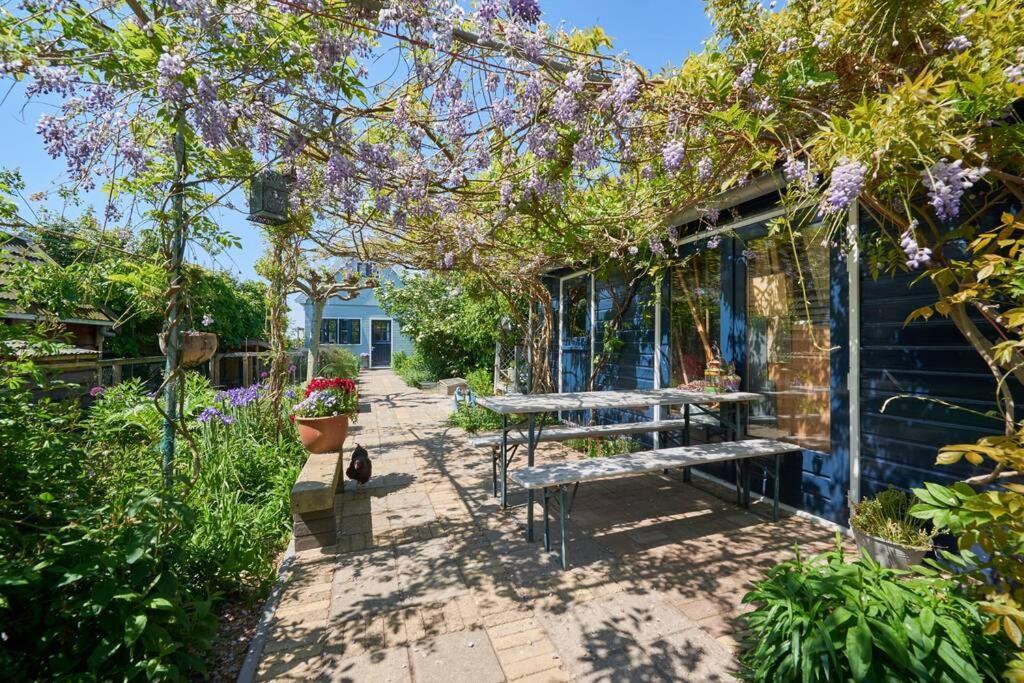Romantic Dutch Hideaway Jisp Bagian luar foto